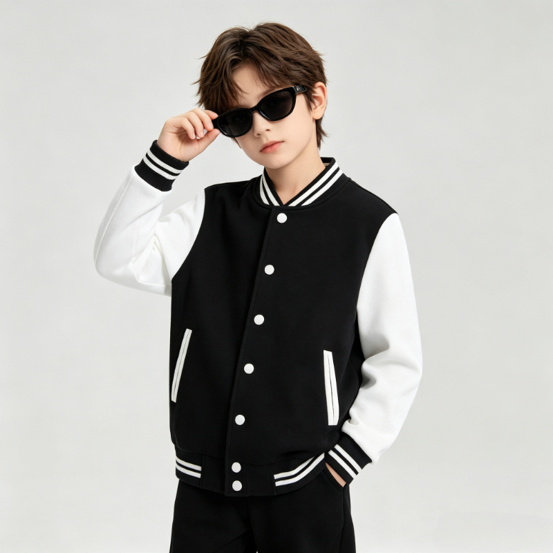 ブランドロゴをカスタマイズ可能。レディース、メンズ、キッズ向 - Streetwear Brand Clothing のレビューと価格